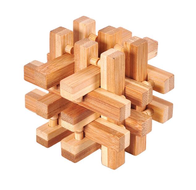 casse-tête en bois cage à poule