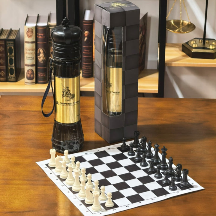 Tragbares königliches Schachspiel