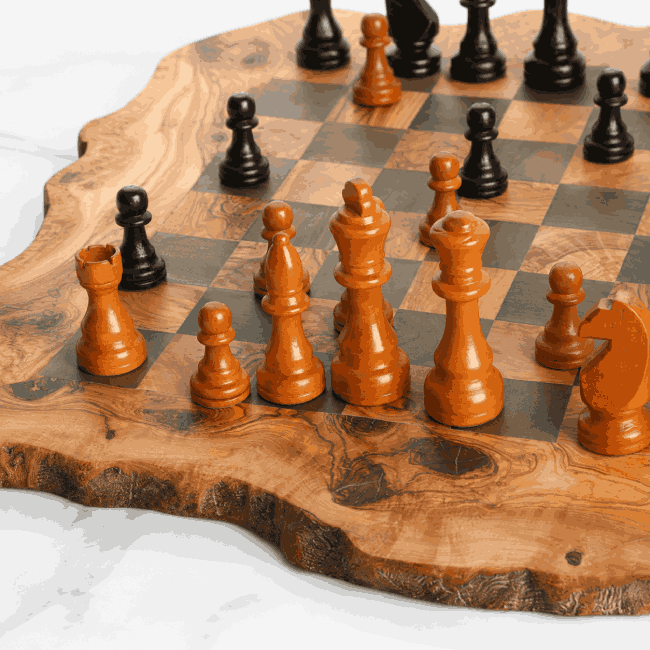 Jeu d’échecs en bois d’olivier massif – 28 cm