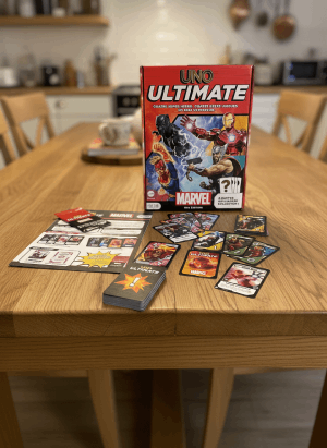 UNO Ultimate Marvel : version super-héros