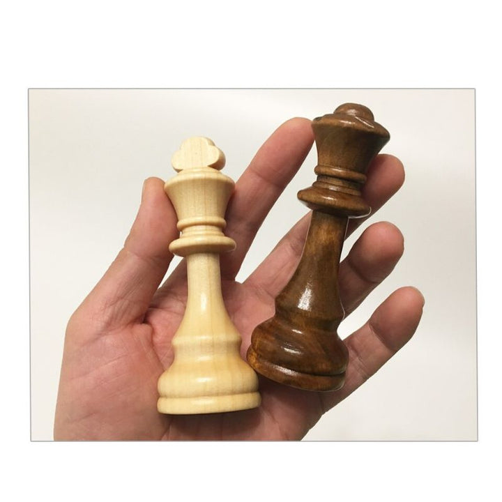 roi et Dames d'échecs en Bois Taille 8