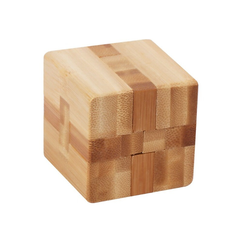 casse tete en bois cube infernal